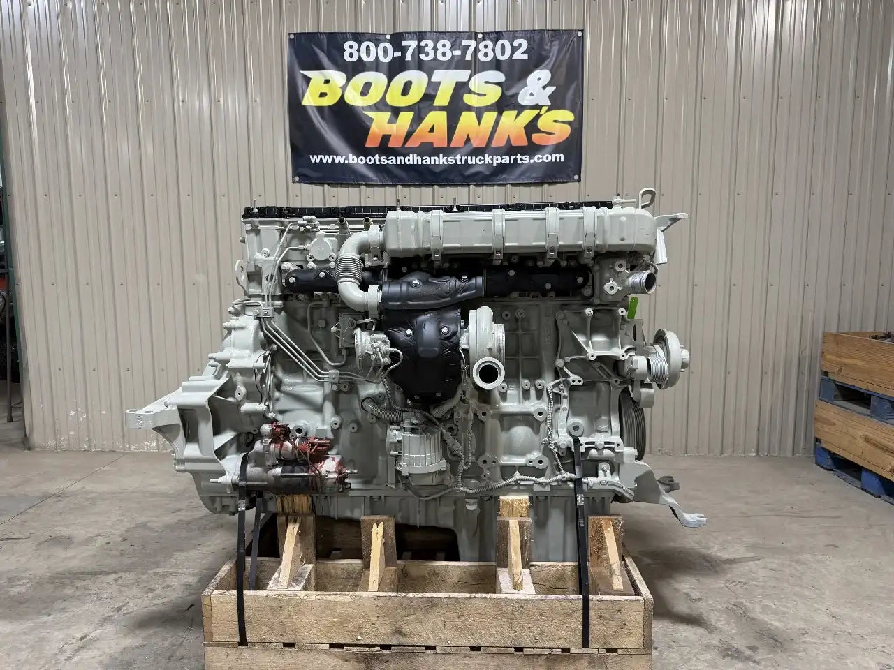 2019 DETROIT DD15 Complete Engine