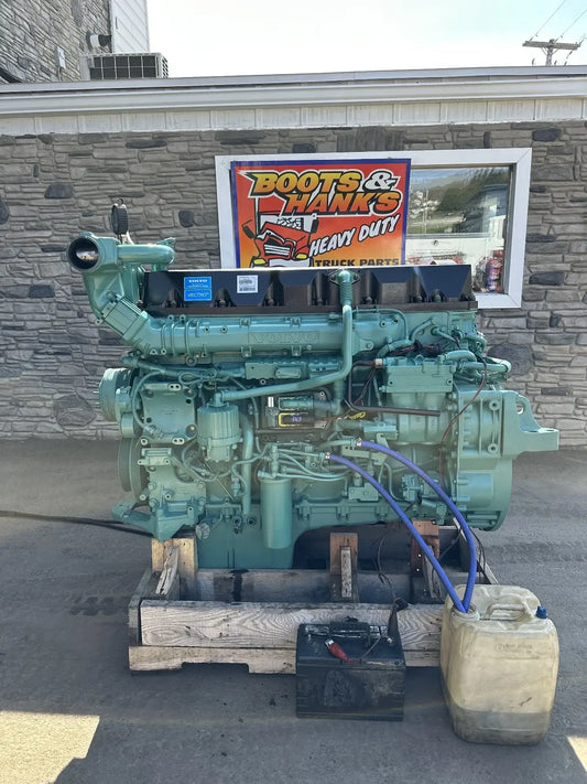 2011 VOLVO D13 Complete Engine